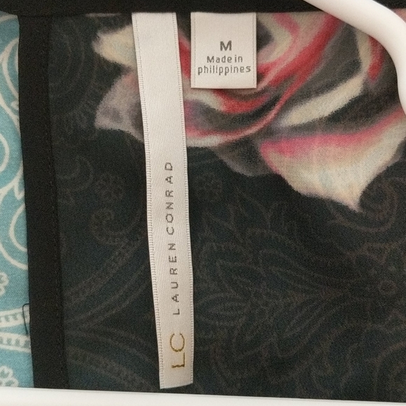 Blouse - Picture 3 of 3